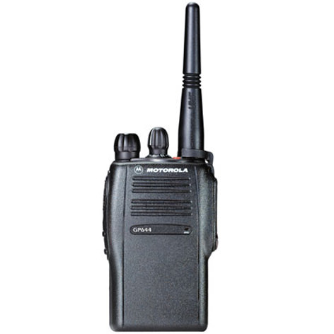 Портативная миниатюрная радиостанция GP644 (403-470МГц), 16кан, 4Вт, MPT1327
