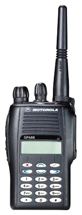 Портативная миниатюрная радиостанция GP688 (403-470МГц), 16кан, 4Вт, MPT1327 (дисплей, клавиатура)