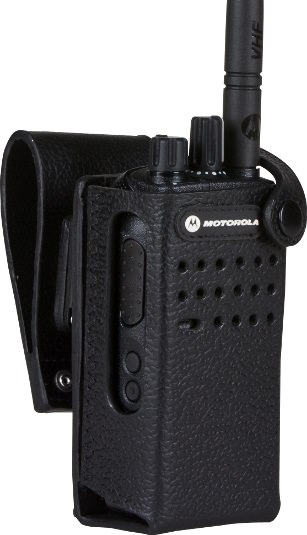 Чехол MOTOROLA TRBO PMLN5866A из жесткой кожи для р/ст без дисплея с креплением 3