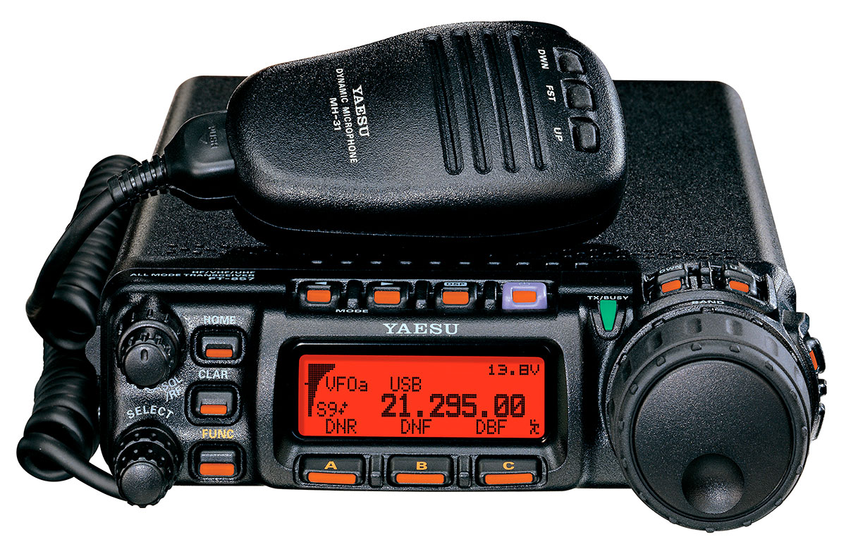 Базово-мобильная радиостанция Yaesu FT-857D