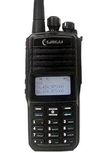 Профессиональная портативная цифро-аналоговая радиостанция (DMR)БАЙКАЛ-501 400-470МГц, 2000 мАч, 5Вт,ЗУ