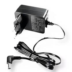 Зарядное устройство YAESU SAD-20 C для F-65 / 25R /  FTA-250