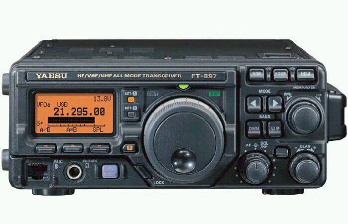 Базово-мобильный трансивер Yaesu FT-897D
